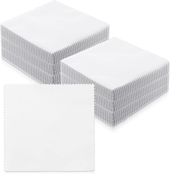 100 Pack 5-inch Cotton Fabric Squares, 5″ Precut Cotton Fabric Squares, Solids White Charm Pack, White by Unknown