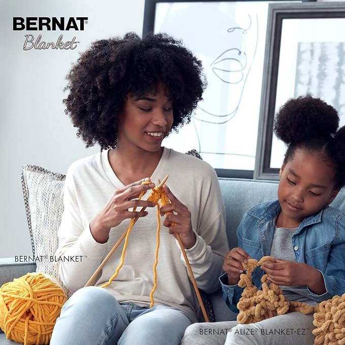 BERNAT BLANKET BRIGHTS YARN 300G 10.5 OZ, RACE CAR RED - Image 5