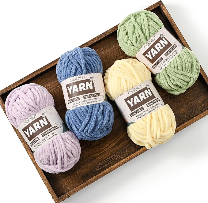 Fluffy Chunky Chenille Crochet Yarn, Baby Yarn for Crocheting Soft Blanket, Bulky Velvet Yarn(100g/54.8yds), Plush Amigurumi Yarn for Knitting Crafts, Scarves, Puzzle(White) - Image 7