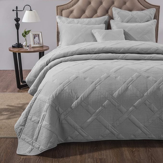Tache Solid Light Grey Silver Soothing Pastel Soft Cotton Geometric Diamond Stitch Pattern Lightweight Quilted Bedspread 3 Piece Set, Queen by TacheHomeFashion