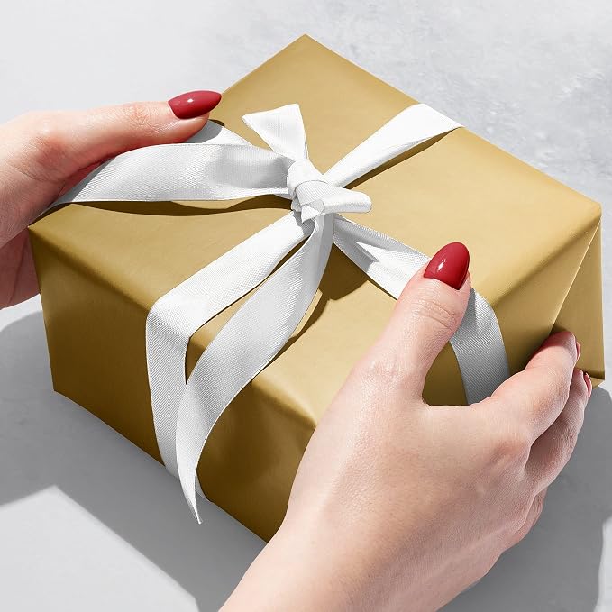 Jillson Roberts Gift Wrapping Paper, Matte Metallic Gold (8 Rolls 5ft x 30in) - Image 2