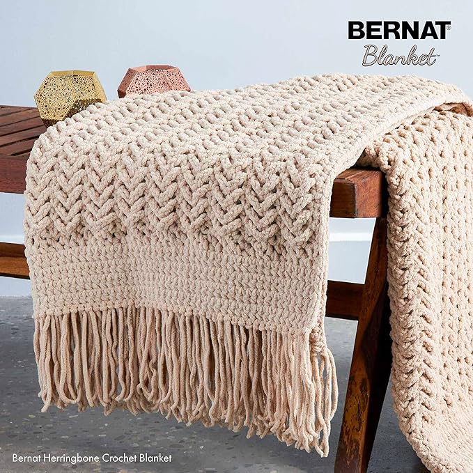 BERNAT BLANKET BRIGHTS YARN 300G 10.5 OZ, RACE CAR RED - Image 6